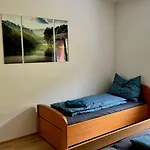Wohlfuehlen Im Zuhause Auf Zeit *